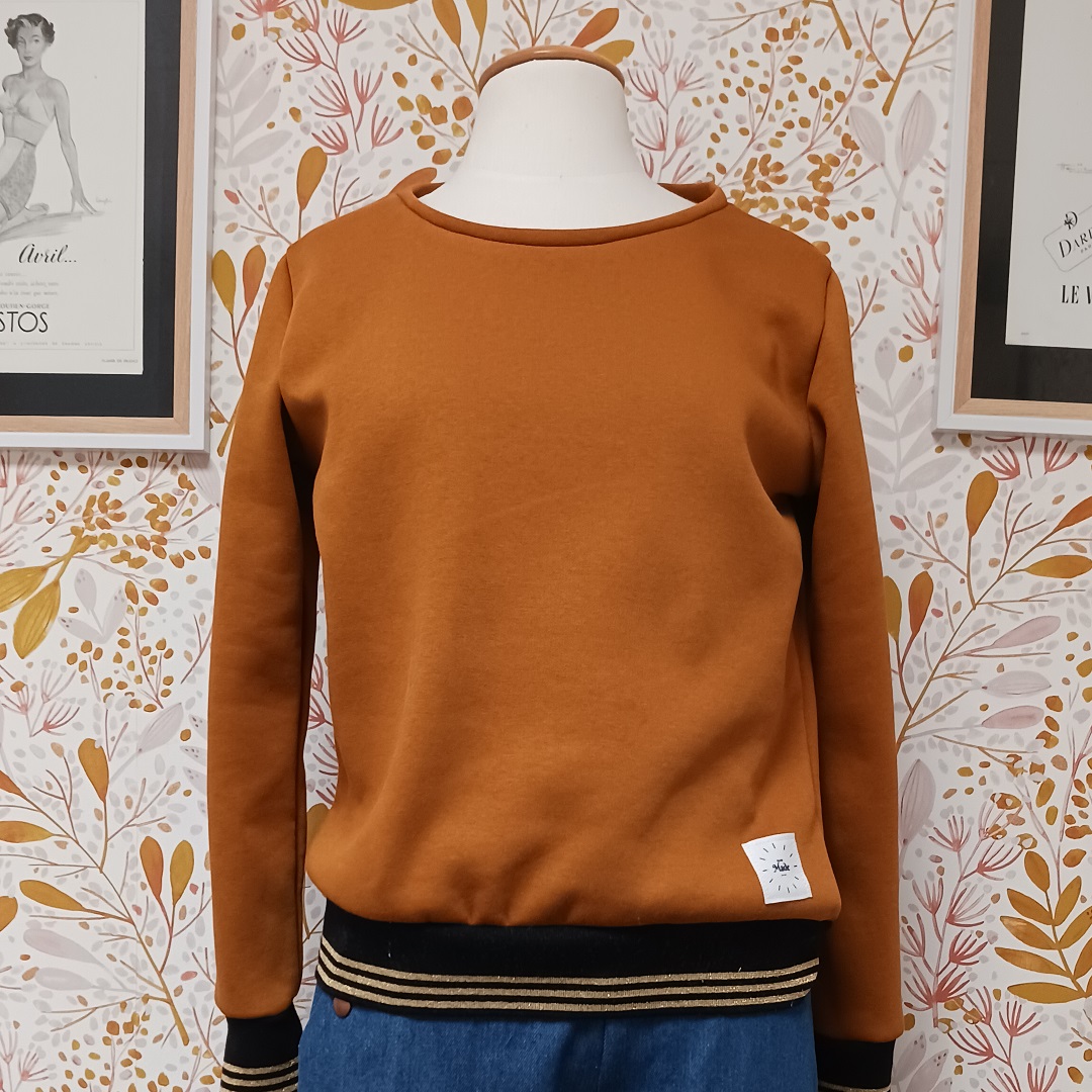 SWEAT APOLLON