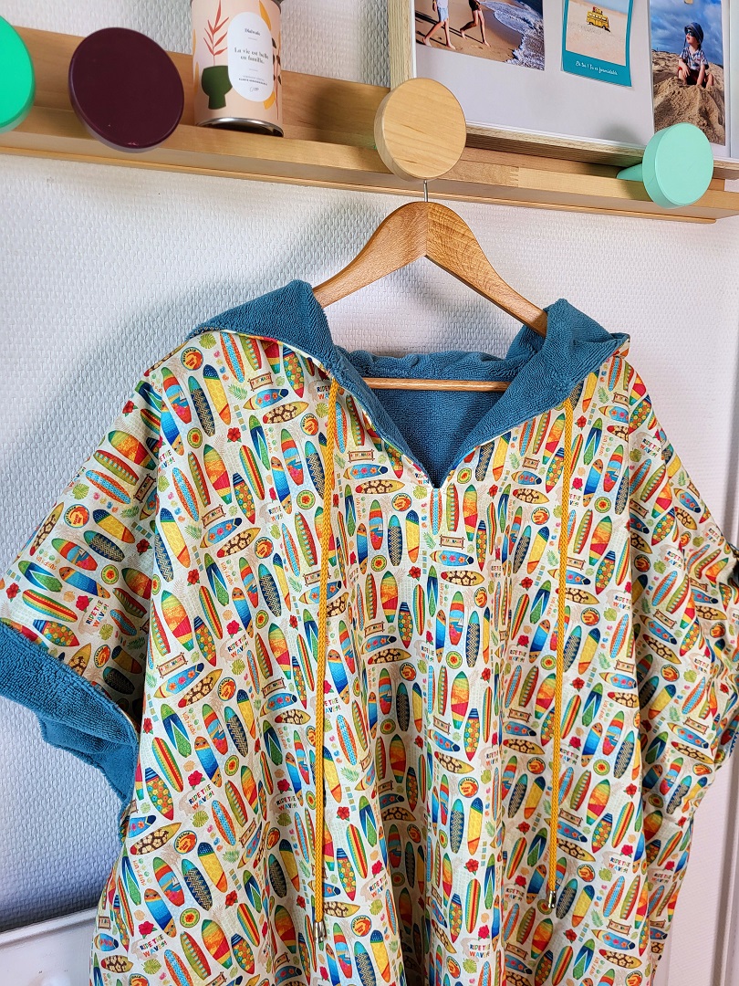 PONCHO DE BAIN